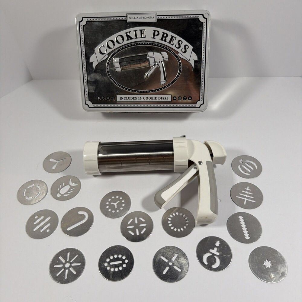 Williams-Sonoma Cookie Press w/ 18 Disks & Tin Used Great Shape Complete Set